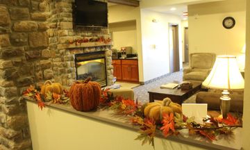 Crystal Springs Inn & Suites