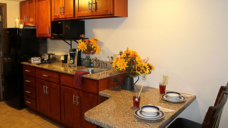 Crystal Springs Inn & Suites Suite