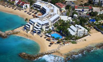 Flamingo Beach Villas