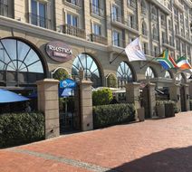 Elite Residences - Cape Royale 706 Restaurant