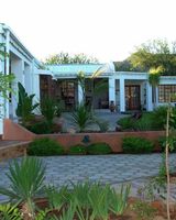 Daisy Country Lodge