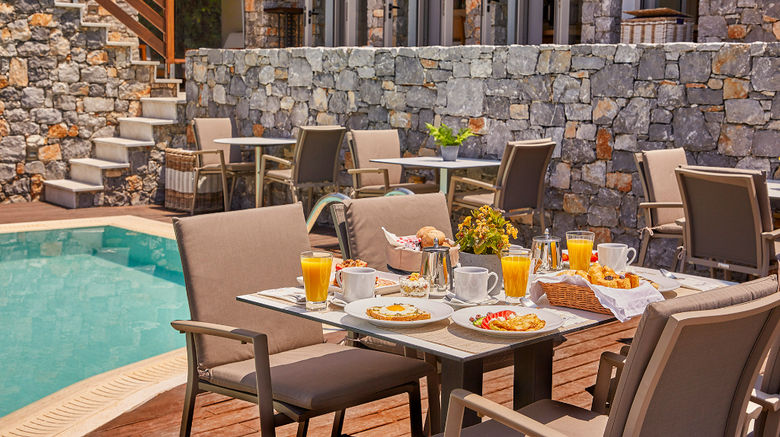 <b>Mystery Hotel Skiathos Restaurant</b> <b>Mystery Hotel Skiathos Restaurant</b>