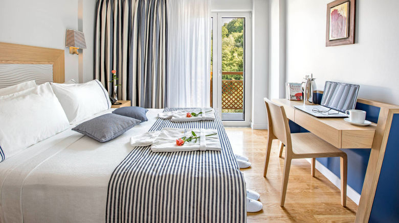 <b>Mystery Hotel Skiathos Room</b> <b>Mystery Hotel Skiathos Room</b>