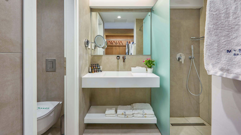 <b>Mystery Hotel Skiathos Room</b> <b>Mystery Hotel Skiathos Room</b>