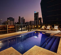 Global Hotel Panama Pool
