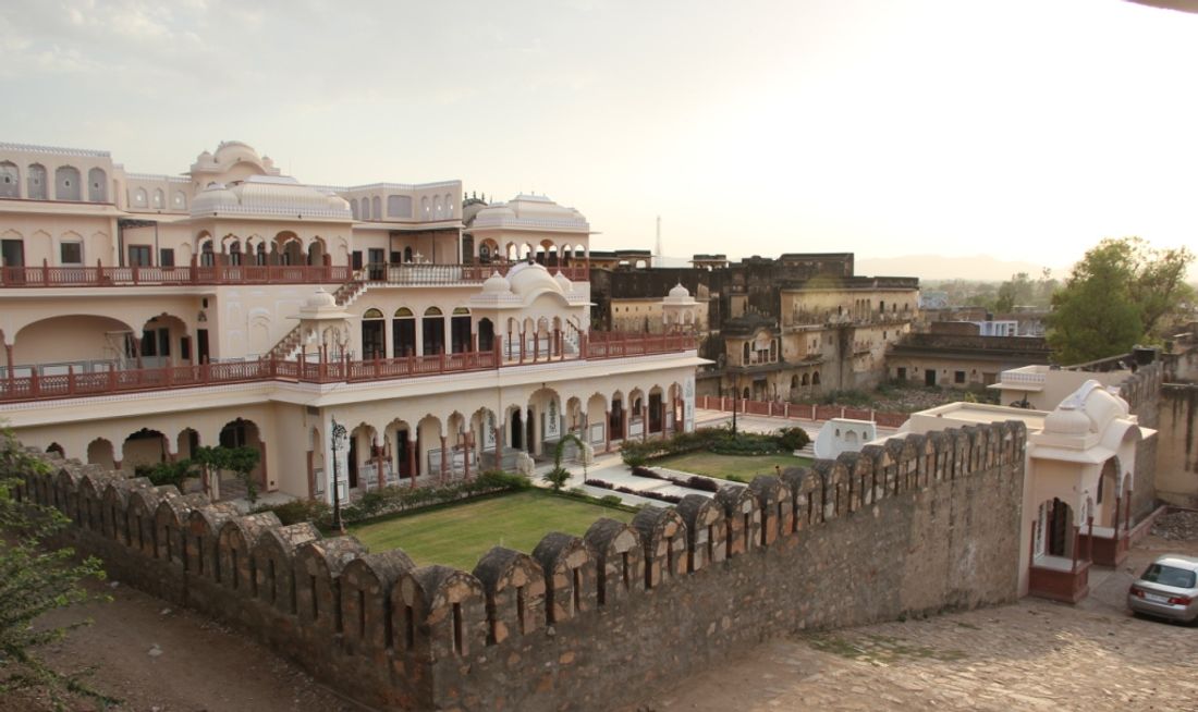 Shahpura Haveli Exterior