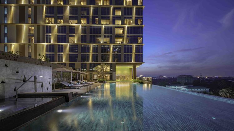 Pan Pacific Yangon Pool