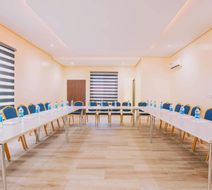 Maple Hotel Meeting