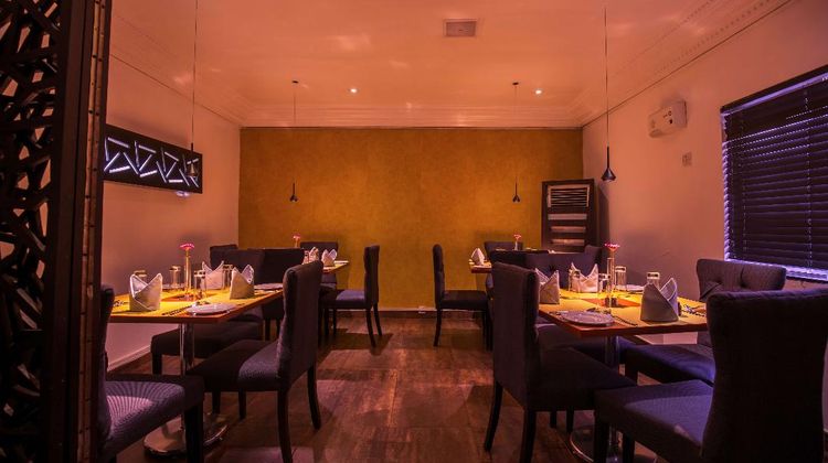 Maple Hotel Restaurant