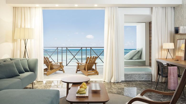 <b>Excellence Oyster Bay Suite</b>