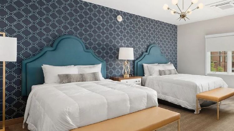 The Collegiate Hotel Room