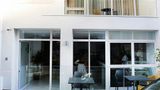 Gold Lion ResidenSea Guest House Exterior