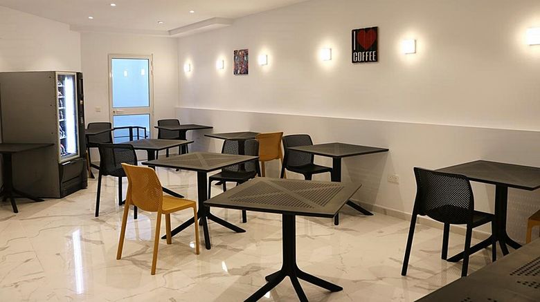 <b>Gold Lion ResidenSea Guest House Restaurant</b>