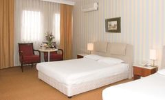 Adela Hotel