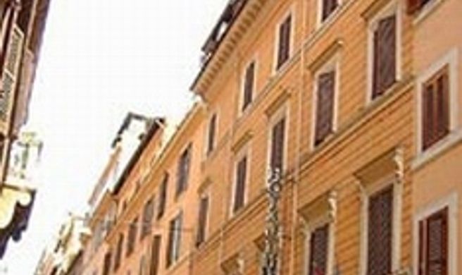 Hotel Julia Exterior