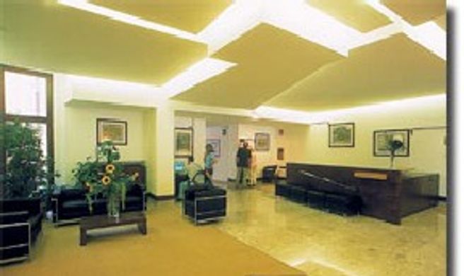 Hotel Minerva Lobby