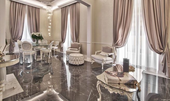 The Moon Boutique Hotel Lobby