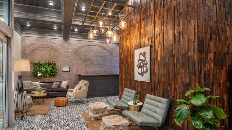 <b>Hotel 1868 Lobby</b>