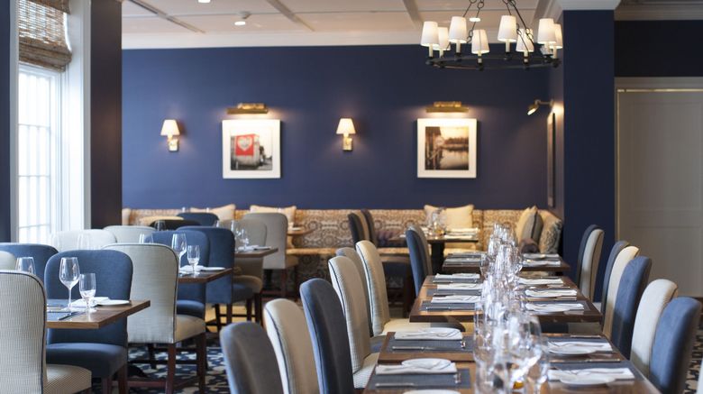 <b>Quogue Club at Hallock House Restaurant</b>