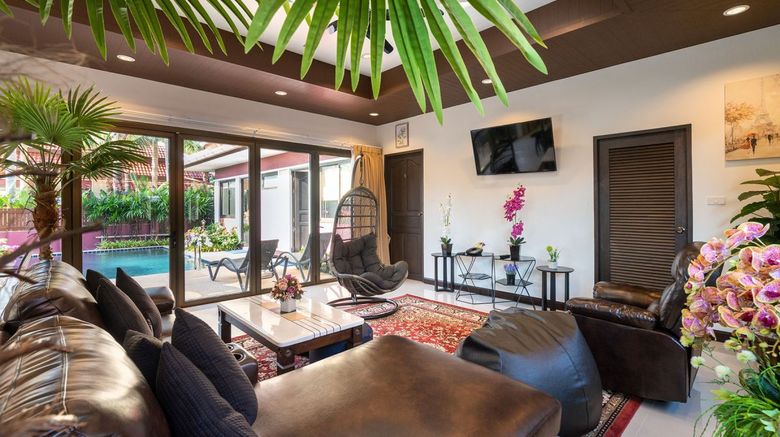 <b>Boutique Resort Private Pool Villas Lobby</b> <b>Boutique Resort Private Pool Villas Lobby</b>