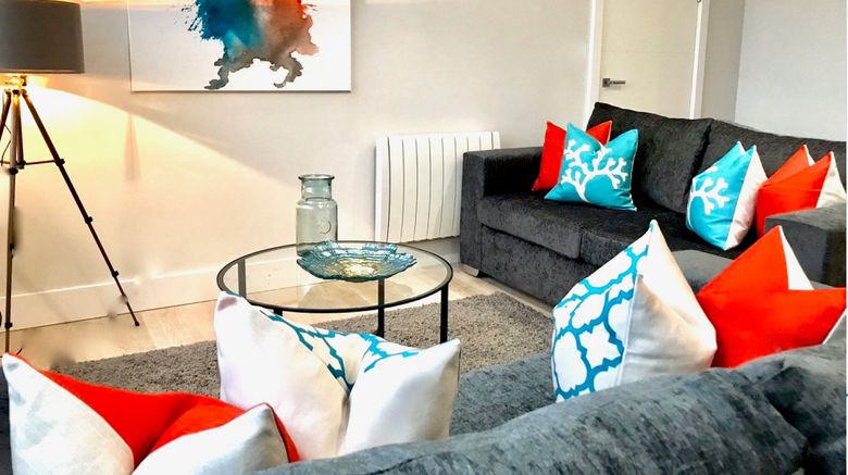 <b>Heathrow Airport Apartments Suite</b>