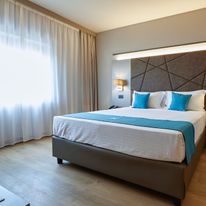DC Hotel International