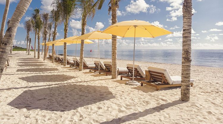 The Fives Oceanfront Puerto Morelos Beach