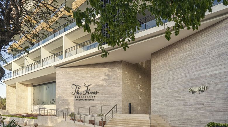 <b>The Fives Oceanfront Puerto Morelos Exterior</b> <b>The Fives Oceanfront Puerto Morelos Exterior</b>