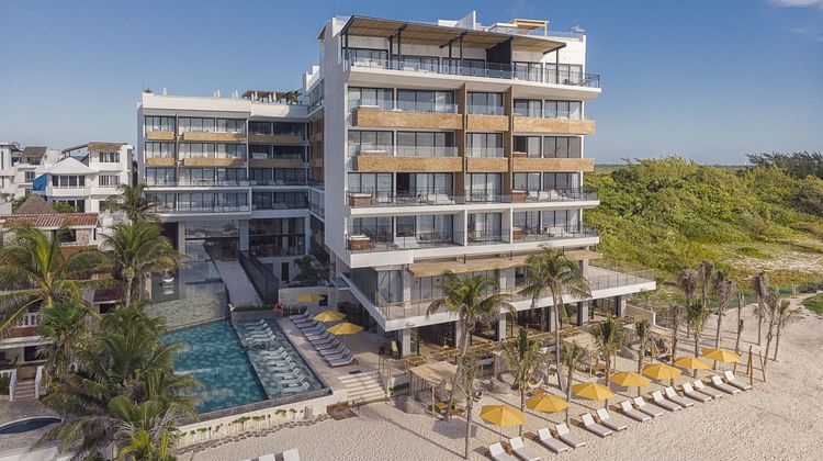 The Fives Oceanfront Puerto Morelos Exterior