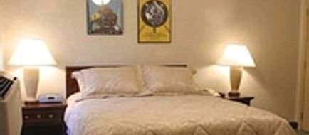 Beaumont Hotel Room