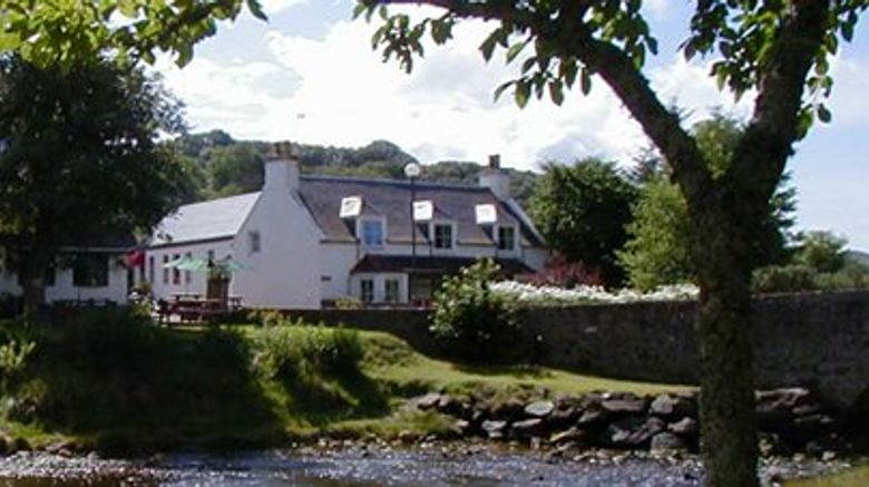 <b>The Old Inn Exterior</b>