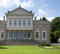 Manowce Palace Exterior