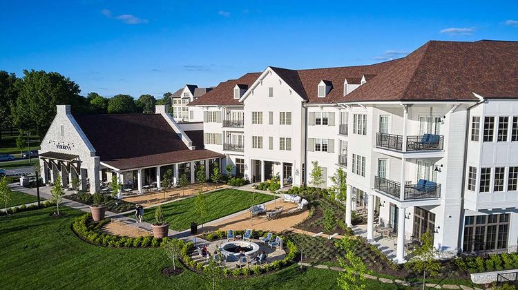 The Inn at Meadowbrook Exterior