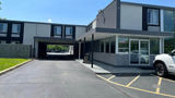 <b>Essence Express, Wayne Exterior</b>