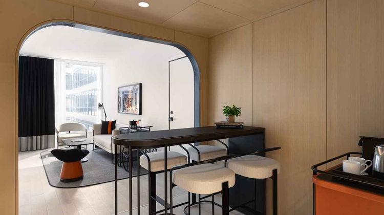 Canopy by Hilton Toronto Yorkville Room