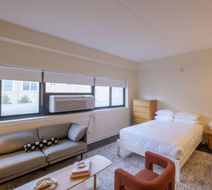 Mint House Philadelphia-Queen Village Room