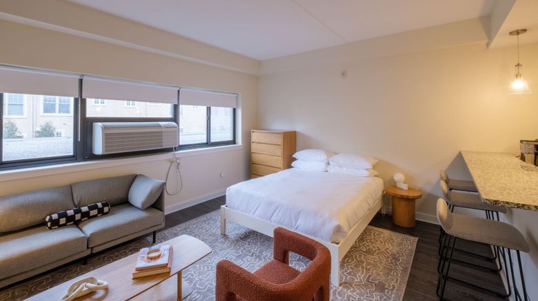 <b>Mint House Philadelphia-Queen Village Room</b>