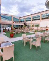 PrideInn Plaza Hotel & Conference Center