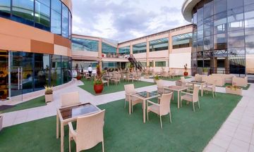 PrideInn Plaza Hotel & Conference Center
