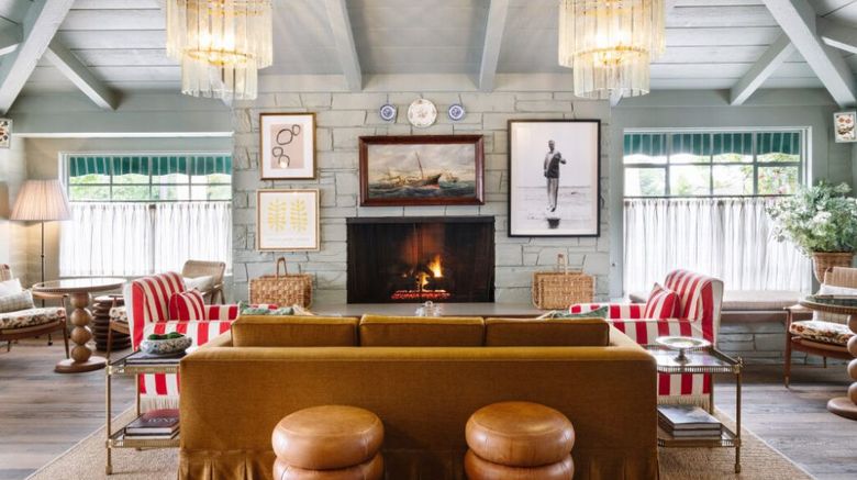<b>Le Petit Pali at Ocean Ave Lobby</b> <b>Le Petit Pali at Ocean Ave Lobby</b>