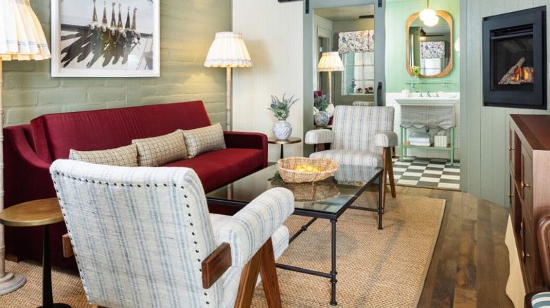 <b>Le Petit Pali at Ocean Ave Suite</b> <b>Le Petit Pali at Ocean Ave Suite</b>