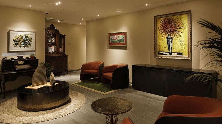 <b>The Hiramatsu Hotel & Resort Sengokuhara Lobby</b> <b>The Hiramatsu Hotel & Resort Sengokuhara Lobby</b>
