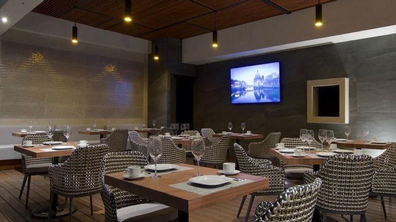 <b>Nueve 25 Hotel Restaurant</b>