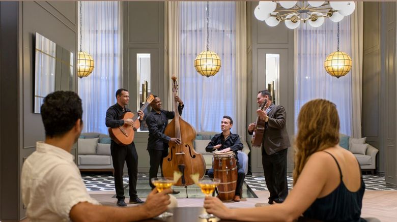 <b>Gran Hotel Bristol La Habana Bar/Lounge</b> <b>Gran Hotel Bristol La Habana Bar/Lounge</b>
