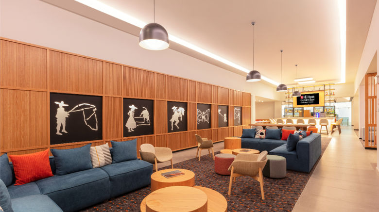 Hilton Garden Inn Guadalajara Airport Lobby