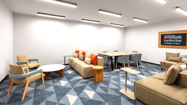 <b>Hilton Garden Inn Guadalajara Airport Meeting</b> <b>Hilton Garden Inn Guadalajara Airport Meeting</b>