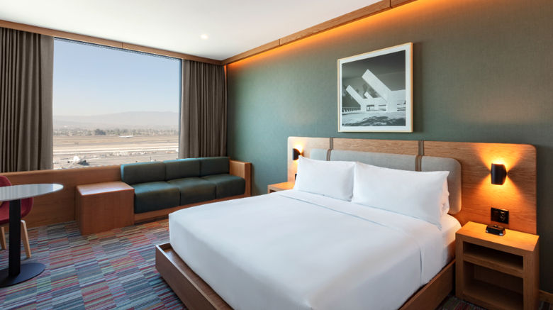<b>Hilton Garden Inn Guadalajara Airport Room</b> <b>Hilton Garden Inn Guadalajara Airport Room</b>