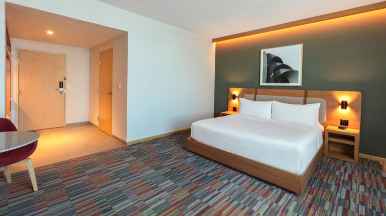 <b>Hilton Garden Inn Guadalajara Airport Room</b> <b>Hilton Garden Inn Guadalajara Airport Room</b>