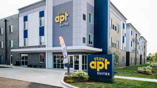 stayAPT Suites Louisville North