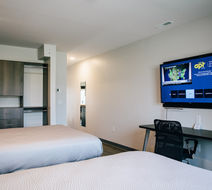 stayAPT Suites Louisville North Room